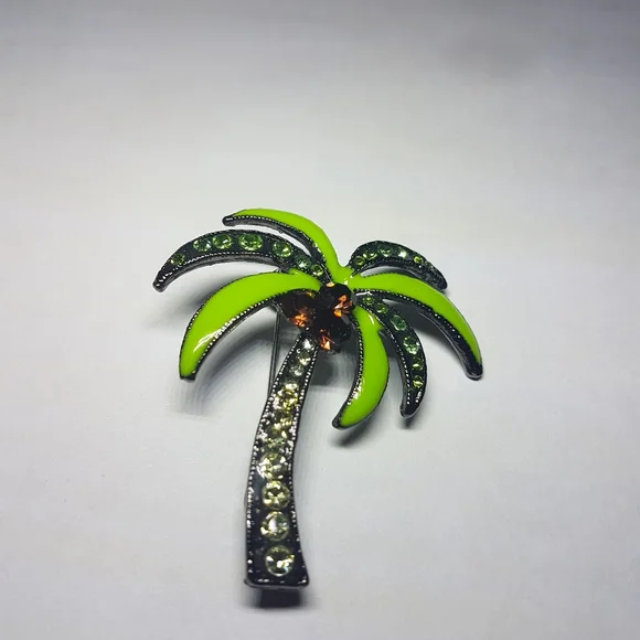 Brooch - Picture 2 of 4